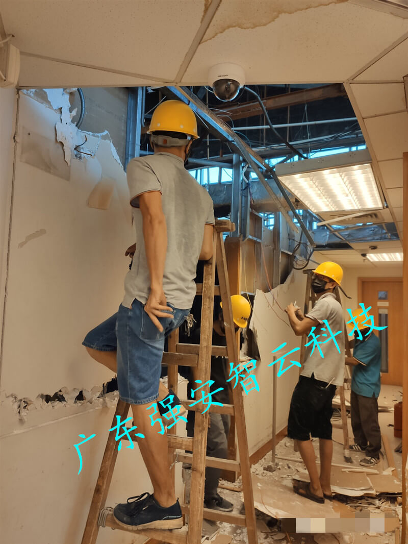 光大銀行現金區墻體整改3.jpg